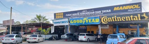 Pusat servis kereta segamat